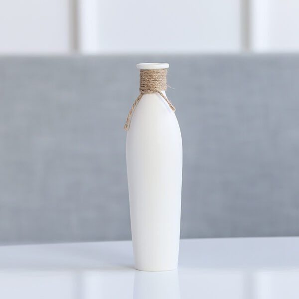 Modern And Simple - Image 2